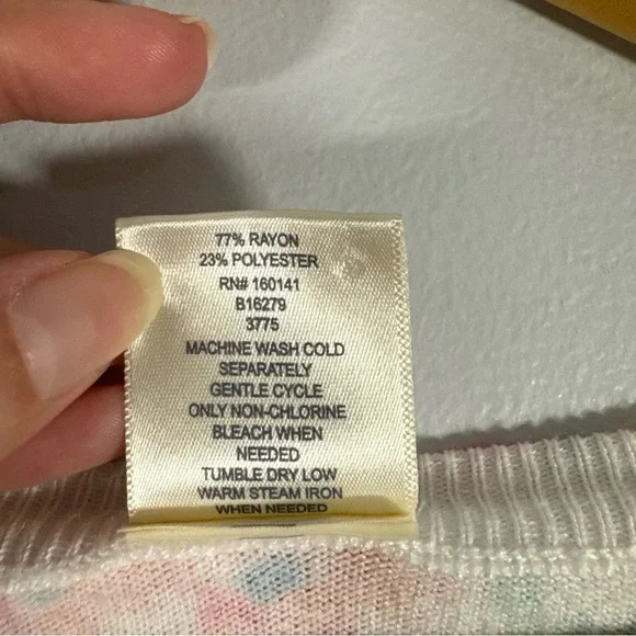 Blair Bright Floral Lightweight Button Cardigan Women's Size Medium - Picture 6 of 8